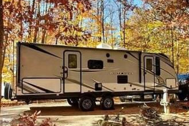 2021 White Hawk 27RB