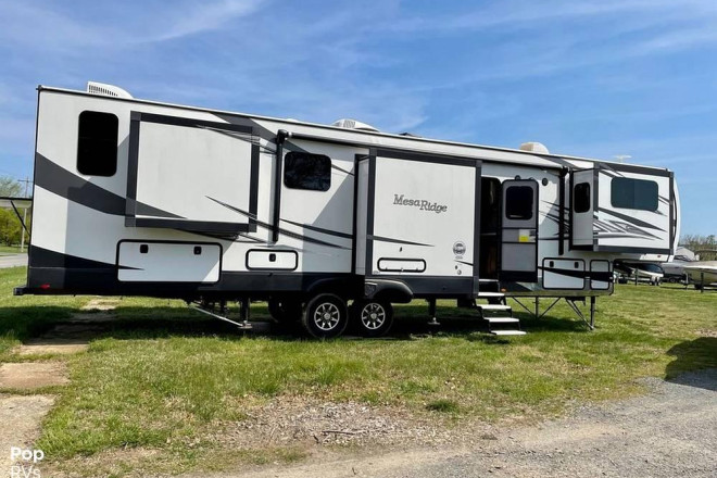 2018 Mesa Ridge 376FBH