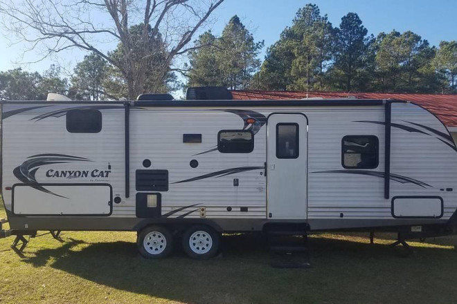 2016 Puma Canyon Cat edition 26FBSC