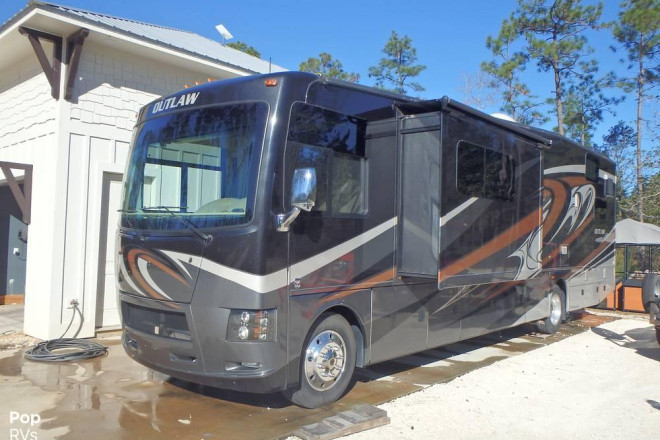 2017 Outlaw 37RB