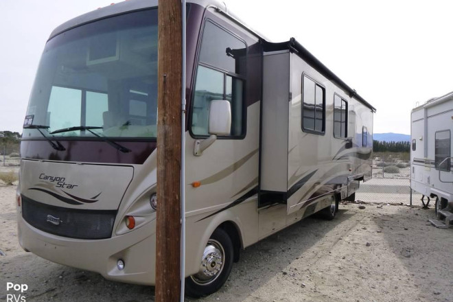 2008 Canyon Star 3205