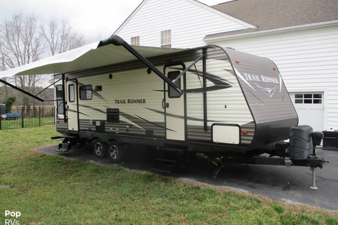 2017 Trail Runner 25RL