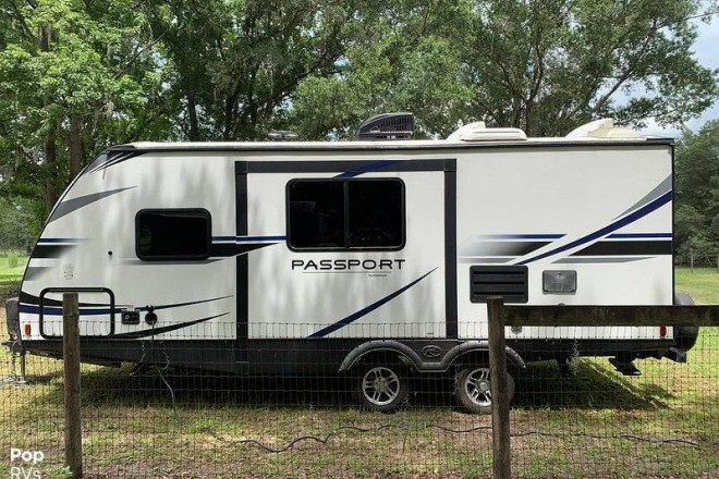 2019 Passport 2210RB