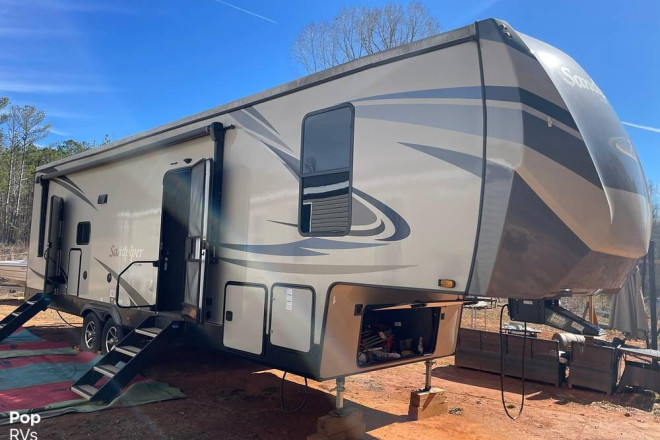 2021 Sandpiper 3330BH