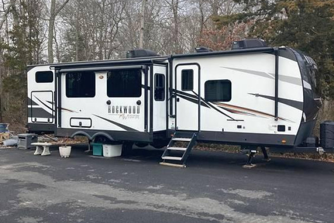 2021 Rockwood 8336BH