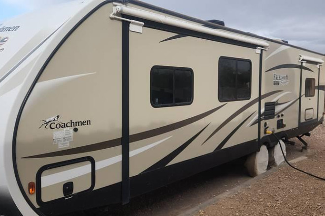 2017 Freedom Express 321FEDS