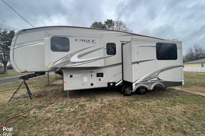 2019 Eagle HT 24.5CKTS