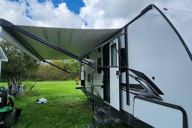 2021 Bullet Crossfire 2430BH