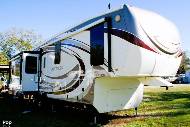 2013 Landmark Key Largo