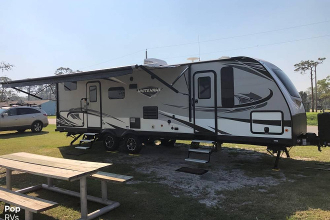 2019 White Hawk 29BH