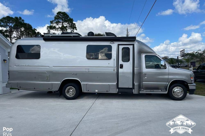 2021 Platinum 271XLFD