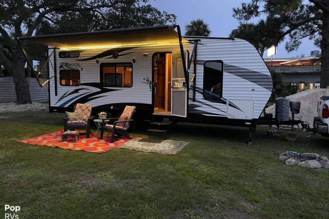 2016 Rage'N 22FBX Toy Hauler