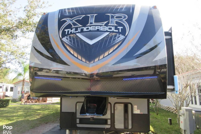 2018 XLR 375AMP Thunderbolt