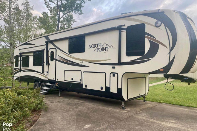 2016 North Point 377RLBH