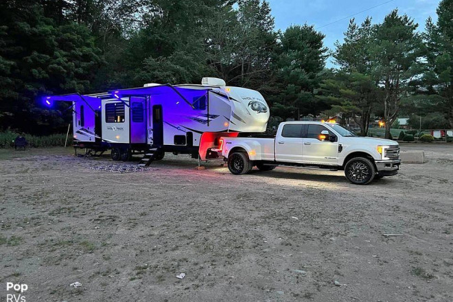 2021 Wolf Pack 325PACK13