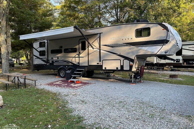 2021 Chaparral Lite 274BH