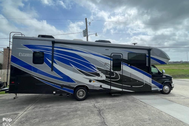 2021 Esteem 30X