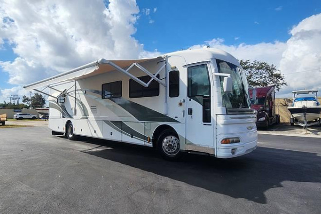 2001 American Tradition 40TQS