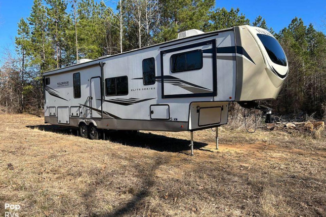 2022 Wildwood Heritage Glenn 36FL