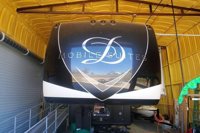 2020 Mobile Suites 44 Columbus