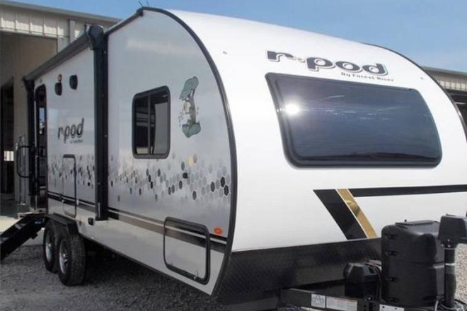 2021 R-Pod 202
