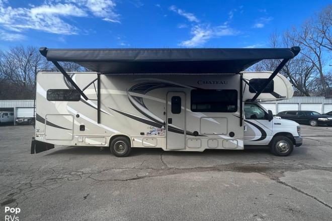 2018 Chateau 31W