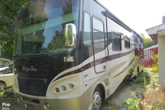 2009 Allegro Bay 37QDB