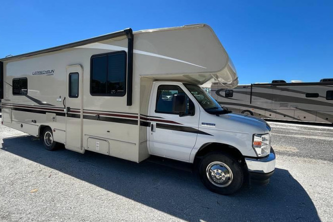 2022 Leprechaun 270 QB