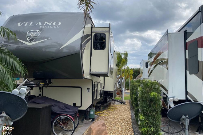 2019 Vilano 375FL