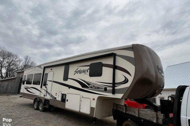 2016 Cedar Creek 37MBH