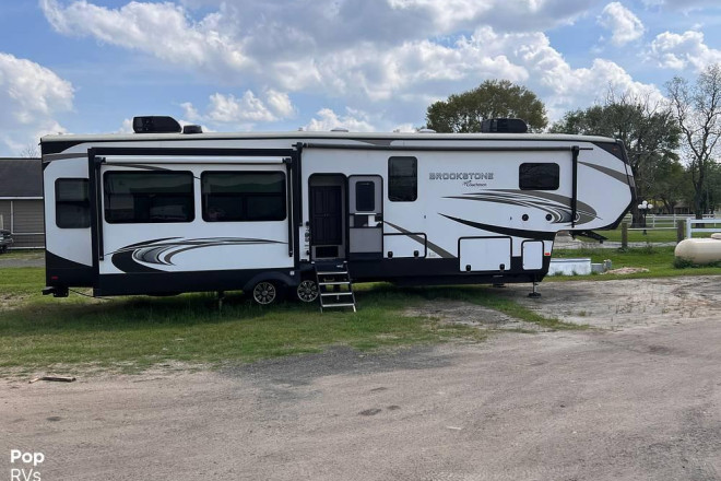 2021 Brookstone 398MBL