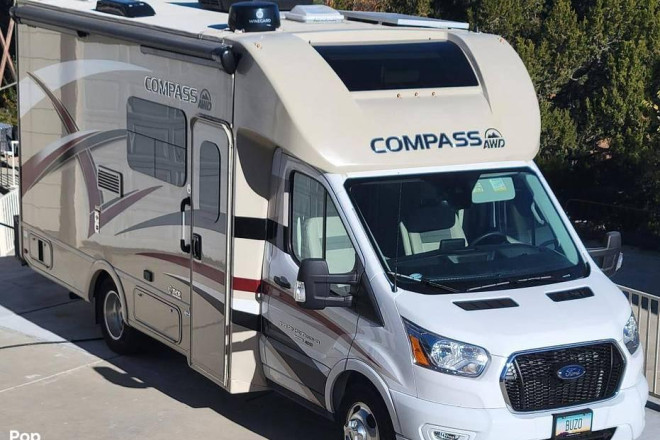 2022 Compass 23TW