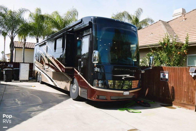 2015 Mountain Aire 4503