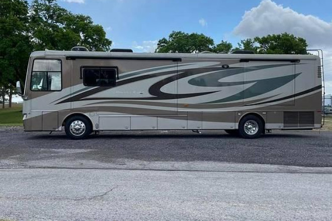 2010 Dutch Star 4086