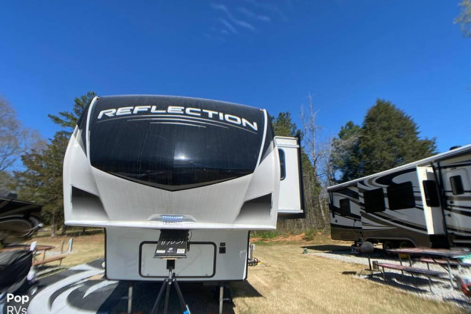 2022 Reflection 337rls
