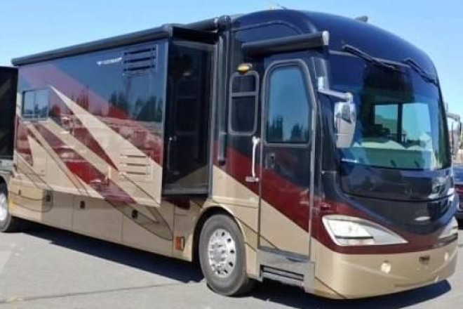 2009 Revolution LE 42K