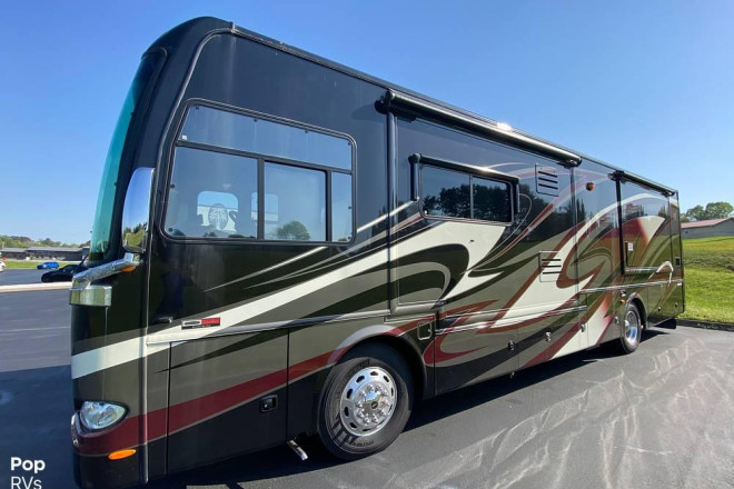 2012 Tuscany 36UF
