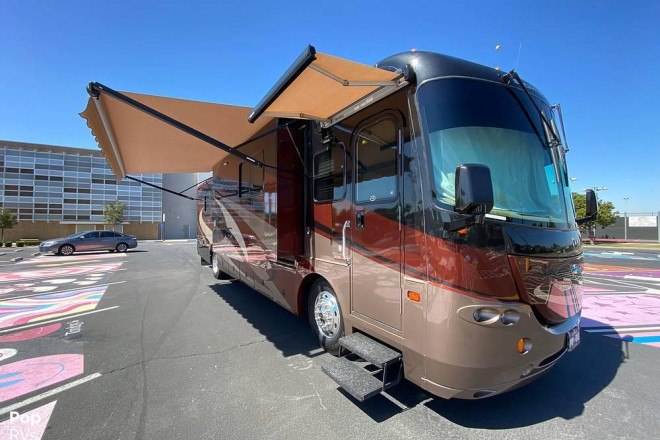 2005 Sportscoach Elite 402TS