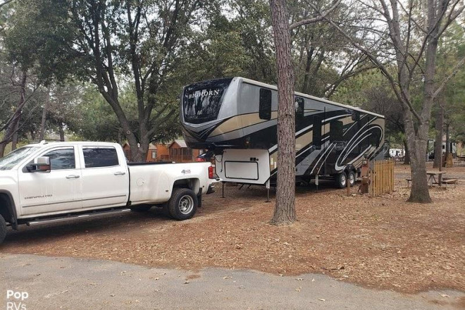 2020 Bighorn 3995FK