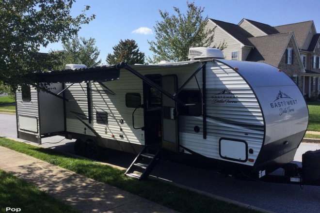 2021 Della Terra 323QB