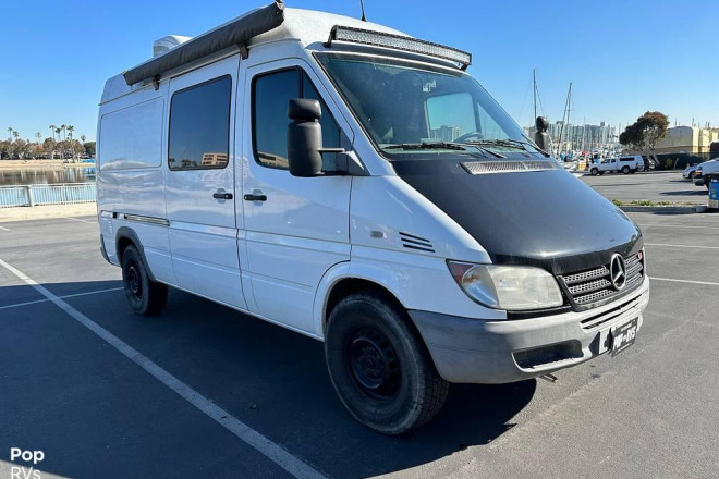 2004 Sprinter 2500 140WB