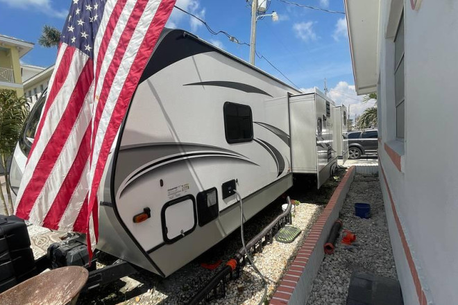 2021 Cougar Half-Ton 34TSB