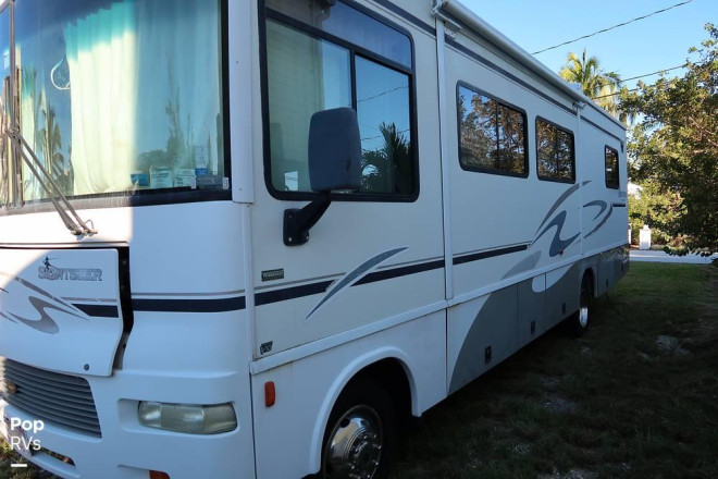 2004 Sightseer 30B