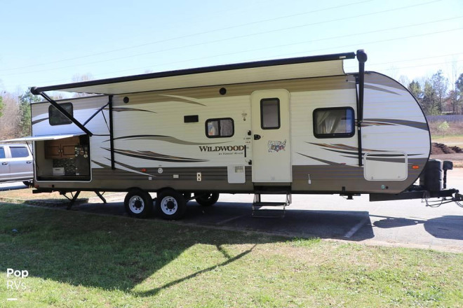 2018 Wildwood 30KQBSS
