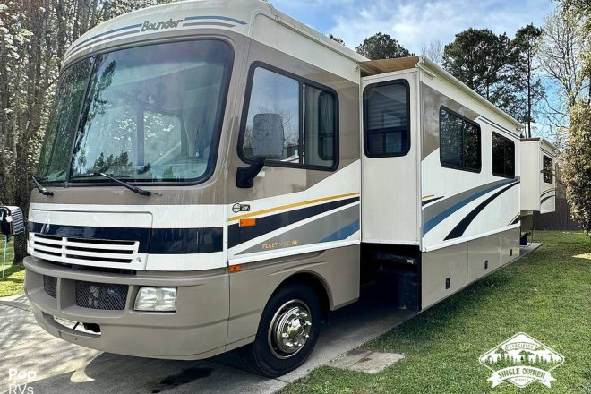 2004 Bounder 36S