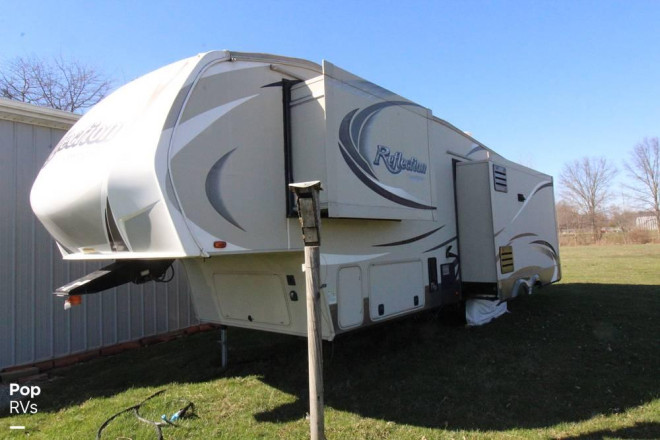 2016 Reflection 303RLS