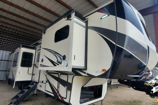 2020 Big Country 3895 FK