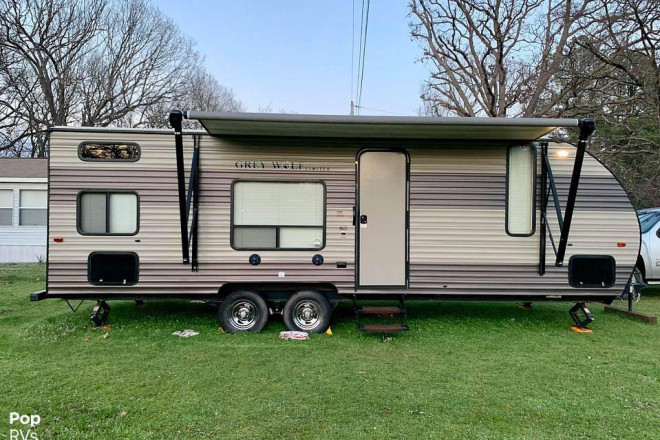 2018 Grey Wolf 26DJSE