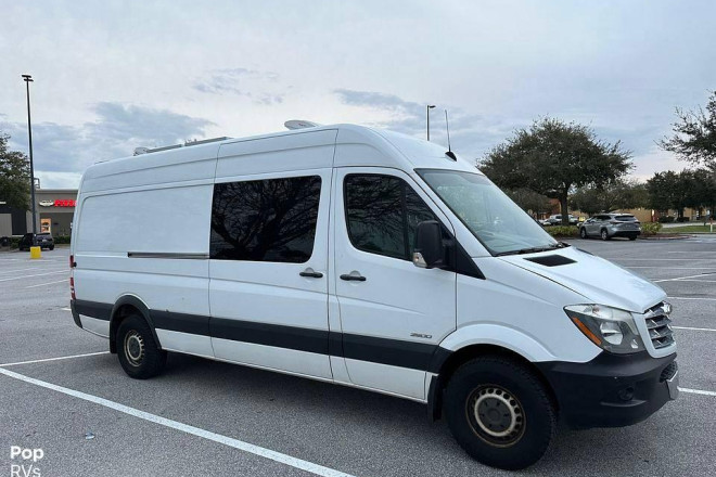 2014 Sprinter 2500 High Roof 170WB
