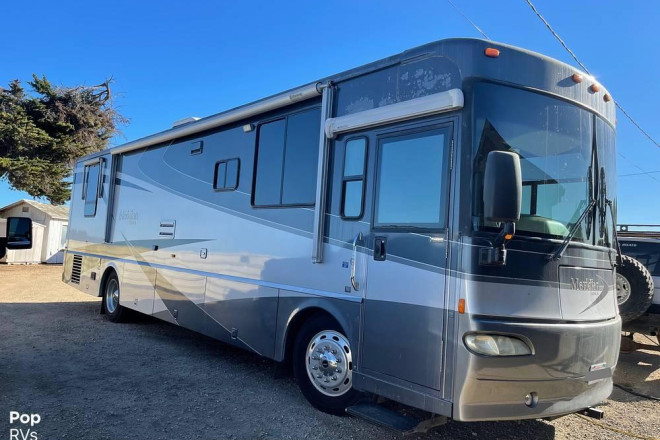 2004 Meridian 36G